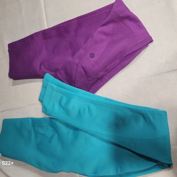 Lululemon bundle - Picture 3 of 4